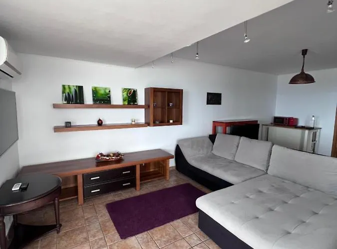 Διαμέρισμα Panoramic Sea View *